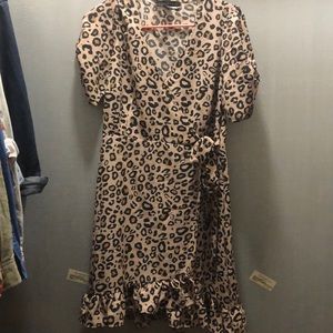 Sanctuary animal print dress sleeve and hem ruffle